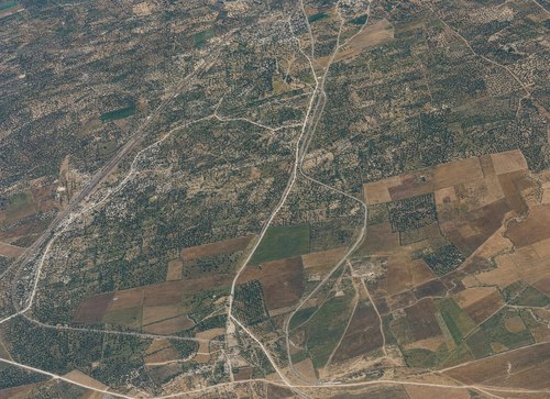Archive record 190: North of er-Ramle, eastern continuation of no. 189
