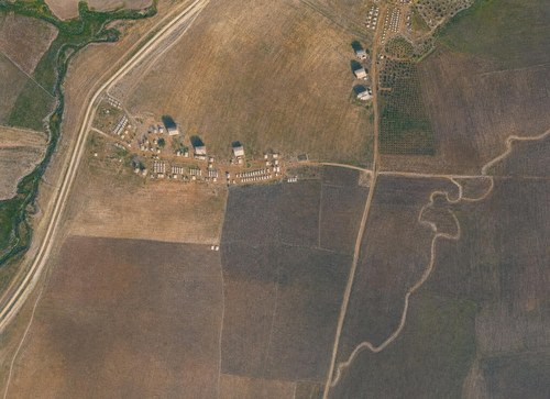 Archive record 193f: Southeast of er-Ramle, er-Ramle-Latrun road, military camp, British airfield, southern continuation of no. 192