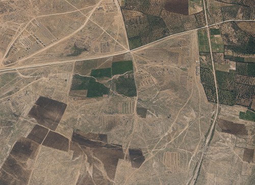 Archive record 208e: Northwest of er-Ramle: overview of the terrain as far as the village of Sarafand, 4 km of the Jaffa-Jerusalem road, and the railway junction toward Jerusalem and Gaza