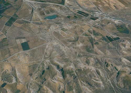 Archive record 282a: overview of the terrain west of and southwest of the Jewish colony Rechowot (Khirbet Daran) to Zernuka