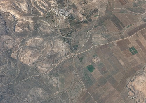 Archive record 328: el-Kubebe with 2 km western surroundings to the Wadi et-Tahhanat