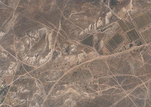 Archive record 334l: North of el-Kubebe bzw. northwest of Khirbet Sarafand