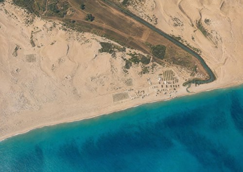 Archive record 359c: mouth of the Wadi Sukrer with sand dunes north of and south of