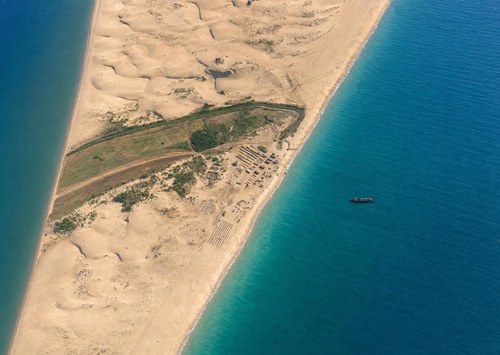 Archive record 359d: mouth of the Wadi Sukrer with sand dunes north of and south of