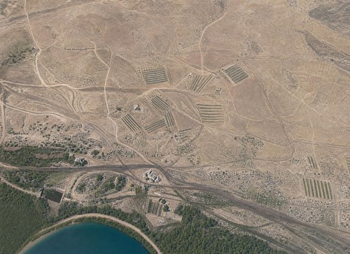 Archive record 361g: Southeast of Nebi Junis, Windungen of the Nahr Sukrer