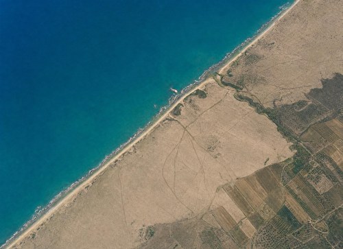 Archive record 42: West of ed-Dschelil, 2 km coast