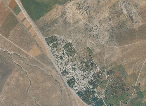 Archive record 445a: South of Barbara 2 km