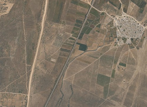 Archive record 448: ed-Dschije and 1,5 km southwestern surroundings
