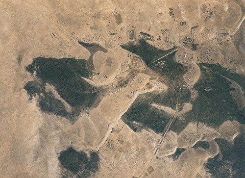 Archive record 496d: Lager northwest of Katia
