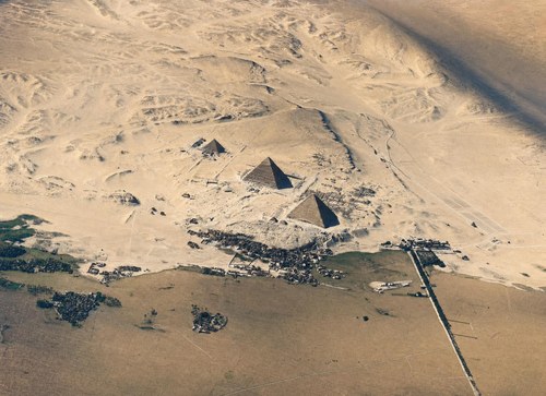 Archive record 505: Pyramids of Gizeh (format 12x16)