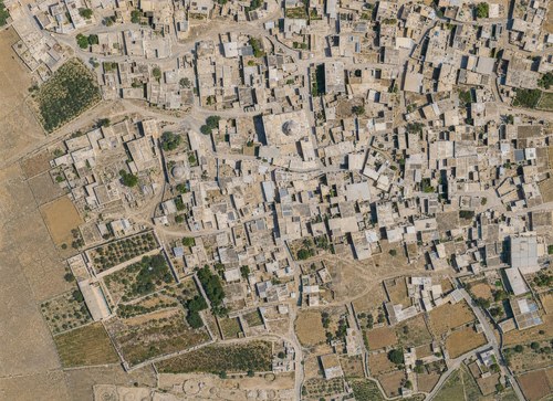 Archive record 516: Baalbek, view over einen part the new city (vertical photograph)