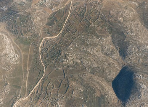 Archive record 647: Southeast of Kalandje, southwestern continuation of no. 640 to Khirbet Ras et-Tawil