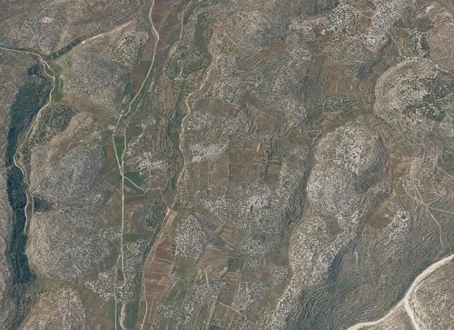 Archive record 667: villages north of and northeast of Amwas and Latrun: west of Bet Ur et-Tahta with Ostrand of Saffa, northeastern continuation of no. 666