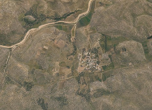Archive record 669: villages north of and northeast of Amwas and Latrun: Bet Ur el-Foka and surroundings with Wadi esch-Schebab and Khirbet Harfusch