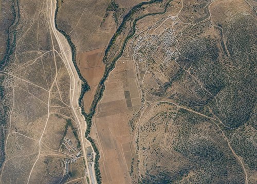 Archive record 718l: Amwas-Latrun and surroundings (in chronological order): east of Latrun, Jerusalem road, southeastern continuation of no. 717