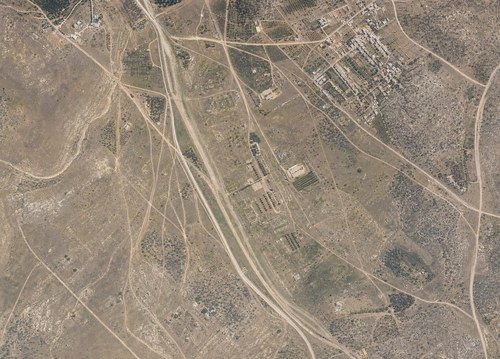 Archive record 725b: Amwas-Latrun and surroundings (in chronological order): Latrun, eastern continuation of no. 724z