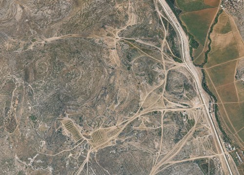 Archive record 725d: Amwas-Latrun and surroundings (in chronological order): Latrun, eastern continuation of no. 724z