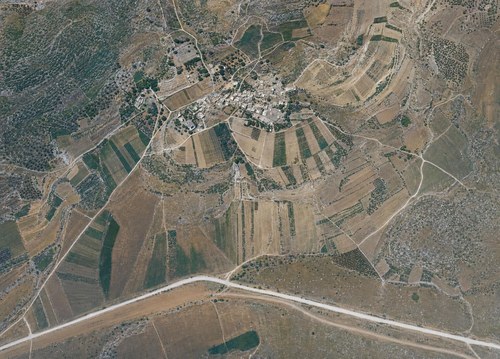 Archive record 730: Road from Latrun to Jerusalem: Deir Eijub and its immediate southern surroundings, Jerusalem road