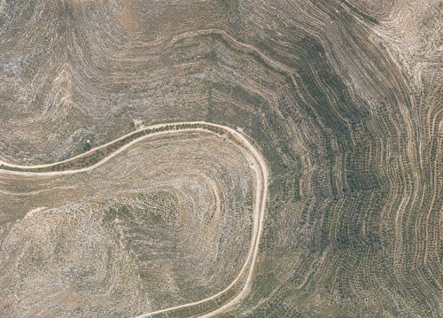 Archive record 765a: Railway line from Artuf-Deir Aban to Jerusalem with northern and southern surroundings: railway and wadi loop northeast of Deir el-Haua