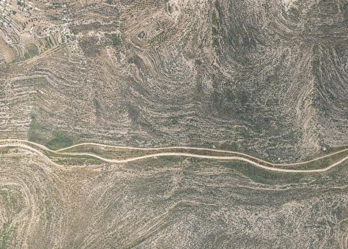 Archive record 765b: Railway line from Artuf-Deir Aban to Jerusalem with northern and southern surroundings: railway and wadi loop northeast of Deir el-Haua