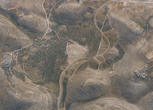 Archive record 773: railway line from Artuf-Deir Aban to Jerusalem with northern and southern surroundings: terrain and railway between el-Malha and Scharafat, 2 km southwest of Jerusalem