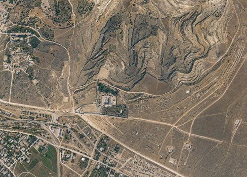 Archive record 810: D. Jerusalem, partial views of the immediate surroundings of the Old and New City: Templer Colony station, Jebel Abu Tor, like no. 808 with southeastern continuation, slope of the Hinnom Valley