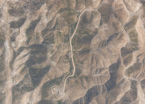 Archive record 864c: el-Azarije, Jericho road, Khan Hatrur, Khan el-Meschrab, Deir el-Kelt, Jebel Karantal, etc.: east of Khan Hatrur, similar to no. 863