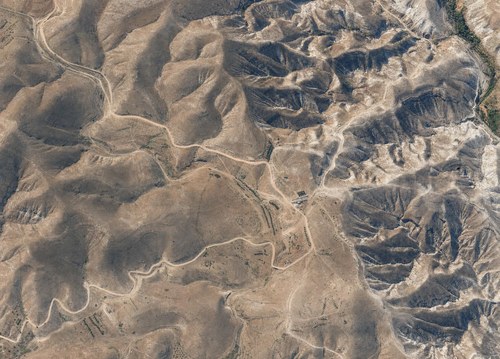 Archive record 872b: el-Azarije, Jericho road, Khan Hatrur, Khan el-Meschrab, Deir el-Kelt, Jebel Karantal, etc.: Khan el-Meschrab and northeastern surroundings to the Wadi el-Kelt, like no. 871 with western continuation