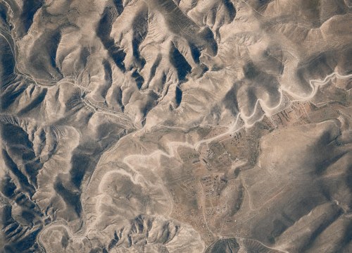 Archive record 877: el-Azarije, Jericho road, Khan Hatrur, Khan el-Meschrab, Deir el-Kelt, Jebel Karantal, etc.: southeast of (not northeast of) of Khan el-Meschrab, Nebi Musa road, like no. 873 with southeastern continuation the road