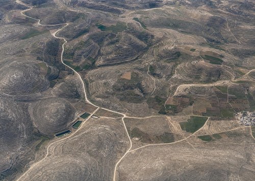Archive record 928: Overview of the terrain south of Bethlehem: el-Chadr, Artas, Solomon's Pools, and the Hebron road to Ras esch-Scherafe, similar to no. 927