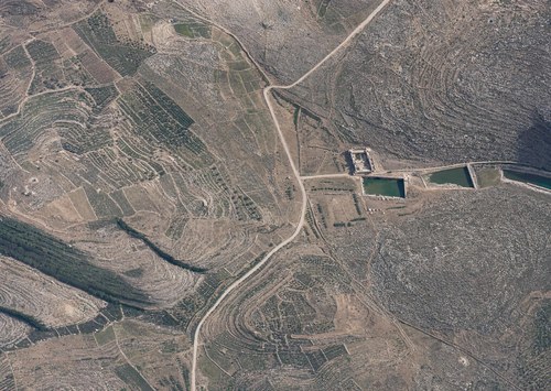 Archive record 930: Solomon's Pools and immediate surroundings