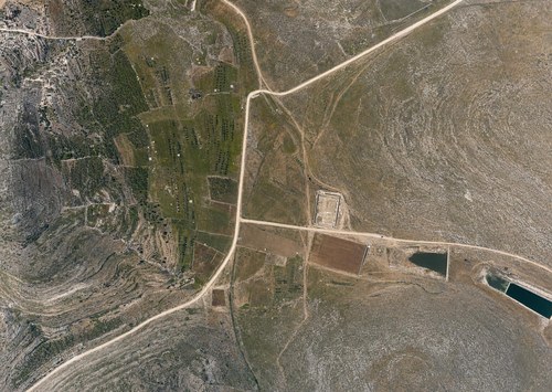 Archive record 930e: Solomon's Pools and immediate surroundings