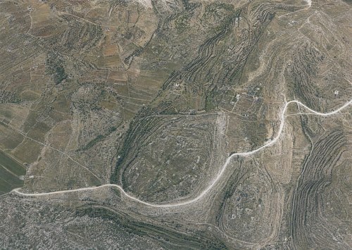 Archive record 937: Hebron road of En el-Maksur to Khirbet Bet-Sawir (4 km northwest of Bet-Feddschar), southern continuation of no. 936