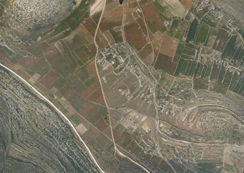 Archive record 948c: Northwest of Bet-Feddschar Hebron road and water conduit from the Reservoir to Khan el-Kuschuk, west of the road Khirbet el-Furedis, western continuation of no. 947 with Wadi and Khirbet Marrina