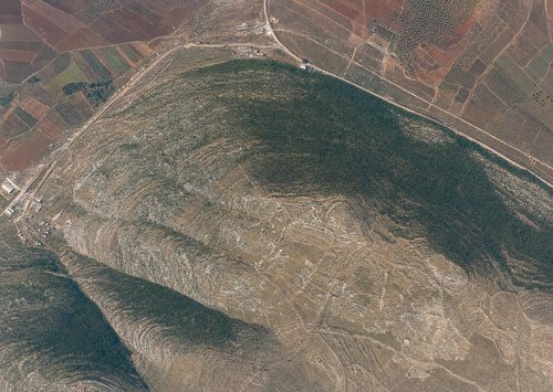 Archive record 950: Northwest of Bet-Feddschar, Hebron road and water conduit from the reservoir to Khan el-Kuschuk, Khirbet el-Furedis west of the road, hills east of Khan el-Kuschuk, like no. 949 with eastern continuation