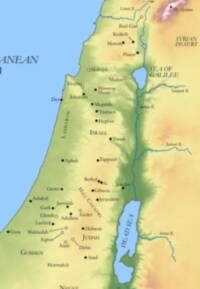 Modern full-color hypsometric atlas styling with pale blue water, teal rivers, green-to-yellow elevation tints, dark serif labels, and small black settlement symbols.