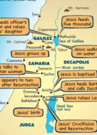 Children's Bible map with flat pale-yellow land, blue water, large teal regional names, black city labels with dots, brown pictorial mountain symbols, and orange narrative callout boxes connected to locations by dark-blue leader lines.