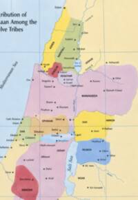 Flat pastel Bible atlas map showing tribal allotments with light blue water, colored regional fills, black settlement symbols, and pale blue graticule lines.