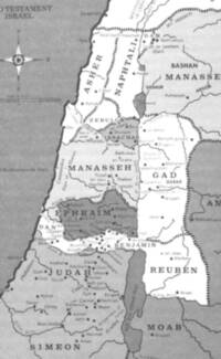 Black-and-white atlas style with stippled gray water, alternating gray regional fills, dark dotted territorial borders, and small filled-dot settlement symbols.