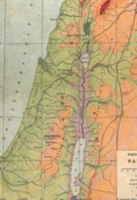 Early twentieth-century Bible atlas style with serif labeling, italicized physical-feature names, dark hachured relief, and distinct hypsometric elevation tints under a fine graticule.