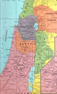 Flat full-color Bible atlas style with pastel region tints, dark brown-black labels and boundaries, pale cyan water, graticule lines, and manual hachure relief.