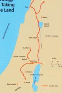 Flat full-color Bible atlas map using cyan water, tan land, dark sans-serif labeling, and red-orange movement arrows for the Israelite army campaigns.