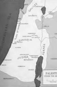 Monochrome flat map with white land, dark gray water, hand-lettered all-capital geographic labels, stippled shore vignettes, dashed regional boundaries, and filled-dot city symbols.